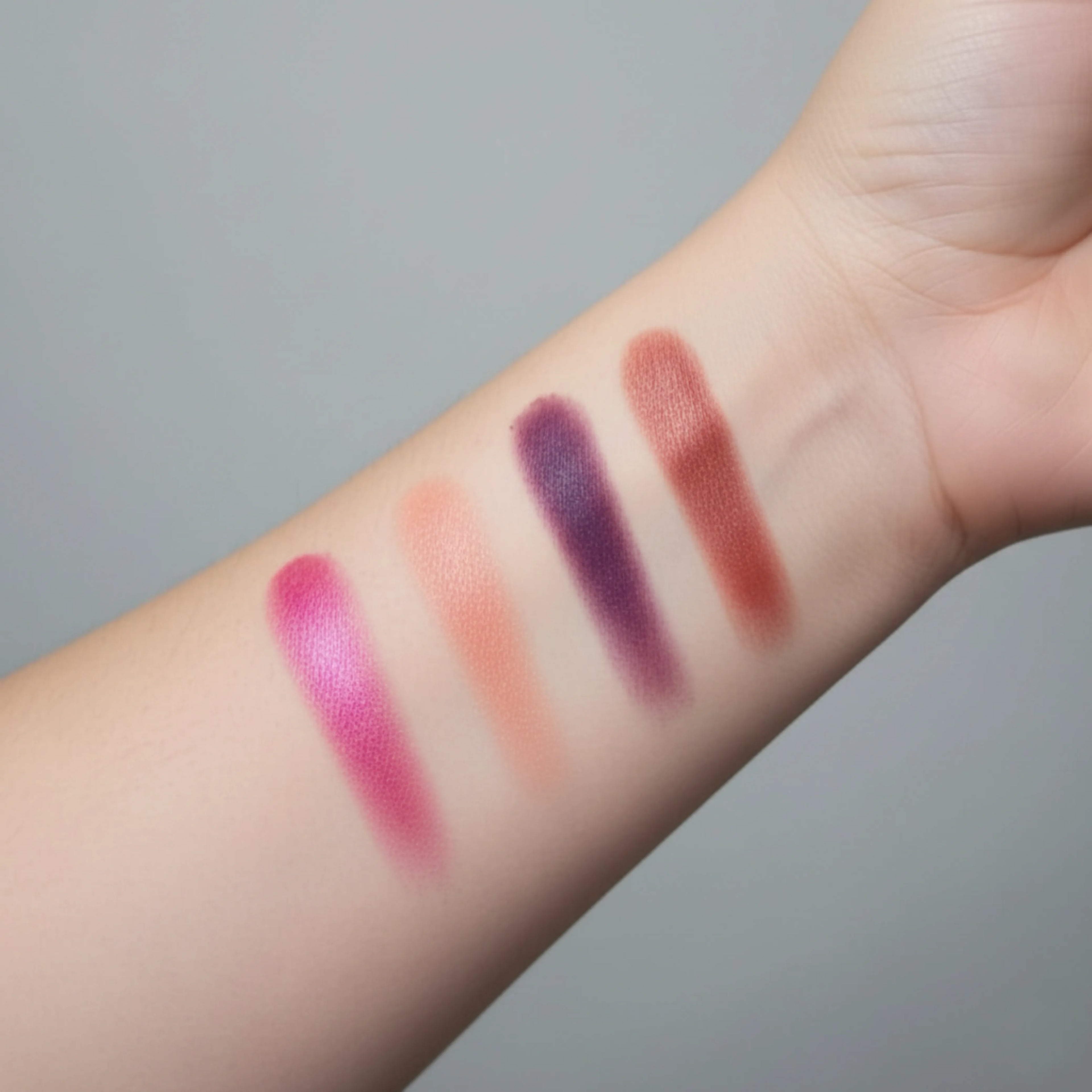 Radiant Luxe Shimmer Lipstick